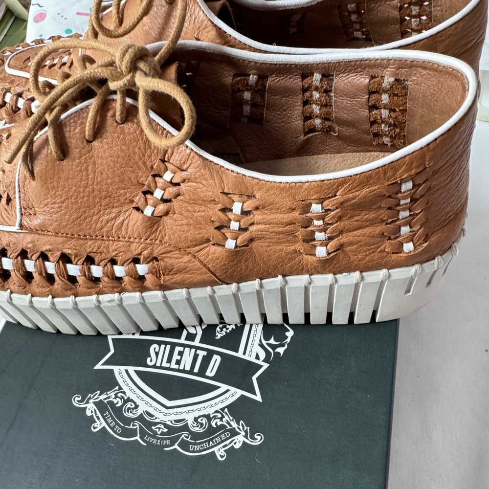 Silent D Brodies Sneaker Tan White combo - Picture 7 of 9